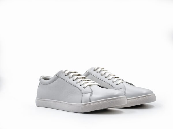 White Z Series Sneakers - Style No. Z-15271-F