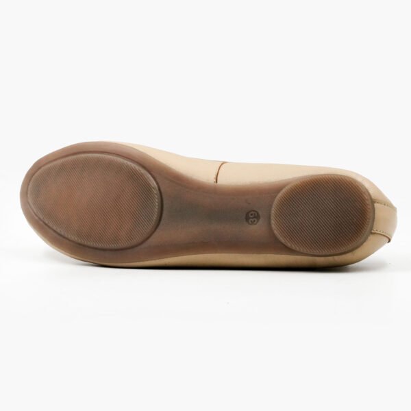 Woman Flat Leather Shoes - Z-16451 - Beige - Image 5